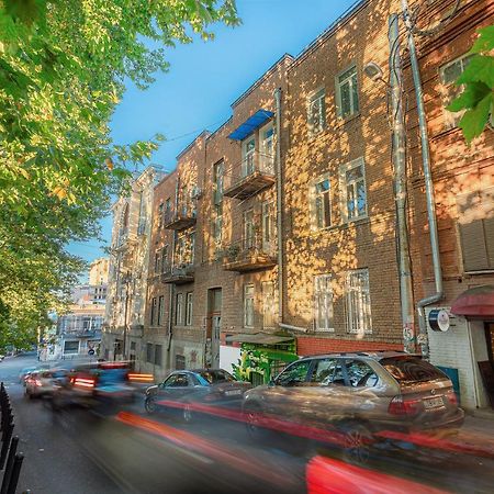 Old Tbilisi, In Front Of Wine Factory Apartment Exterior foto